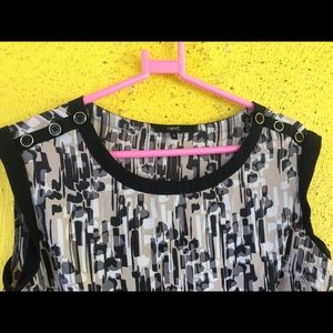 Top size 44 bust